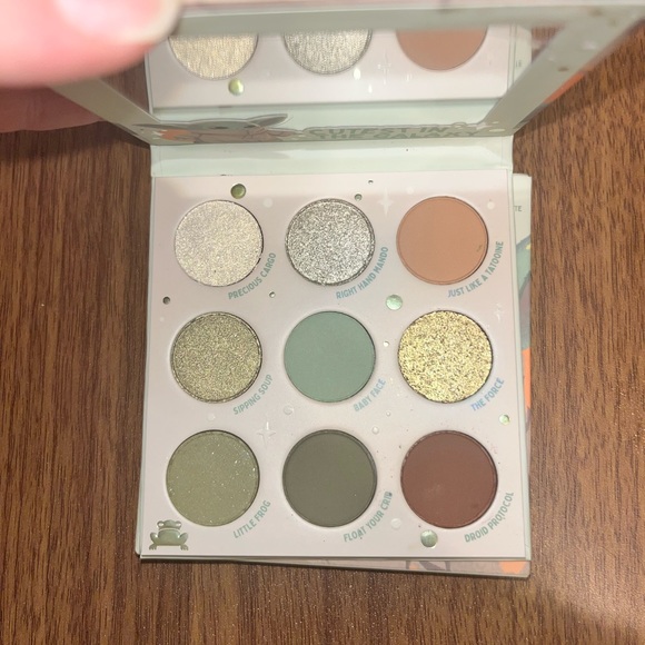 Colourpop Yoda palette - Picture 2 of 3